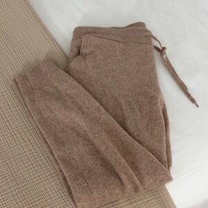Quince Mongolian Cashmere Sweatpants
